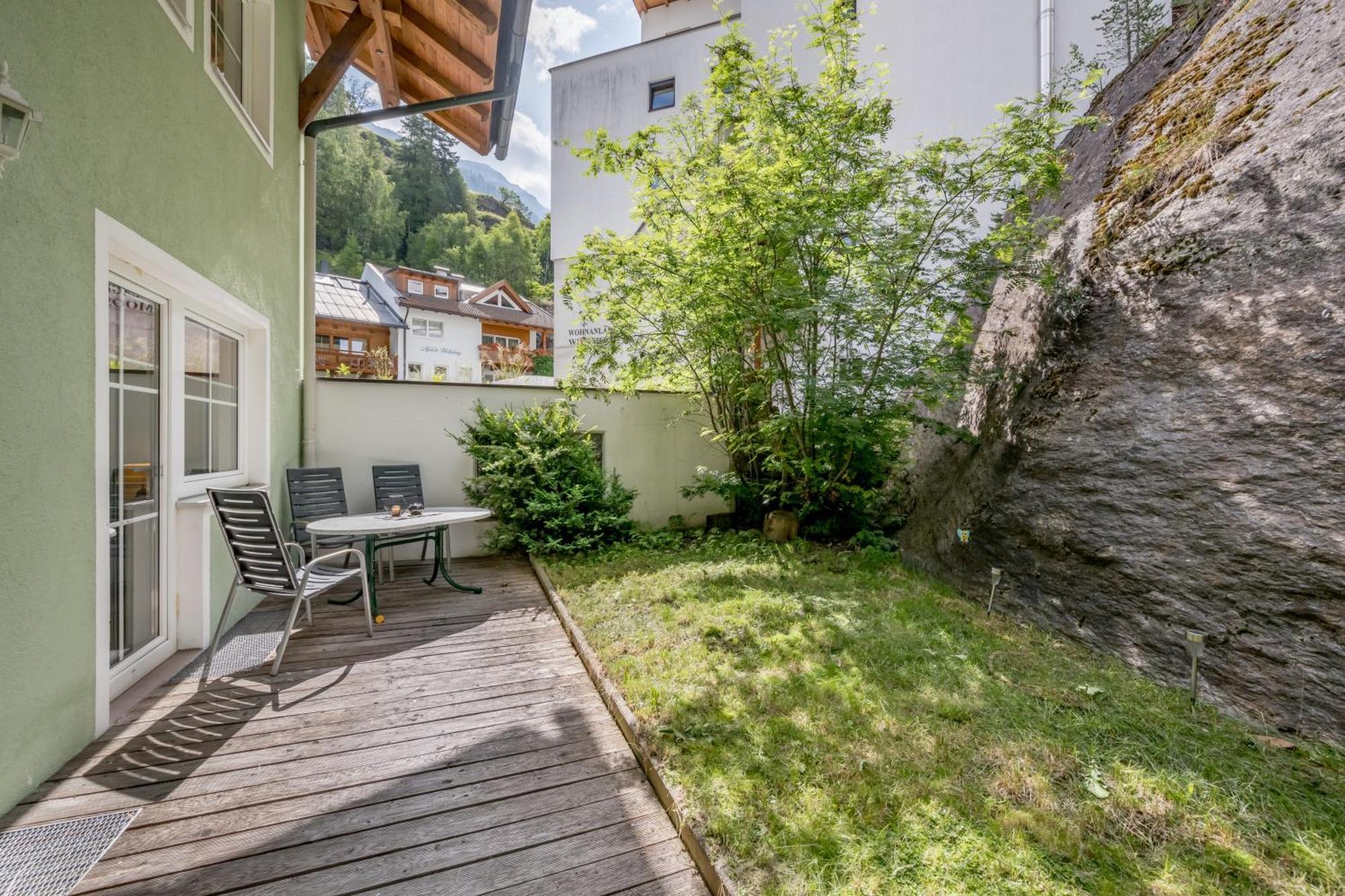 Appartmenthaus Dekupi's